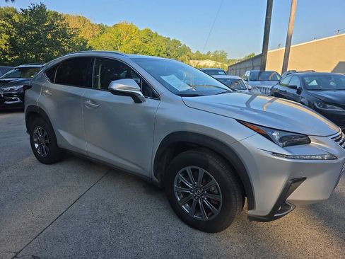 Used 2018 Lexus NX 300 FWD w/ Comfort Package image 4