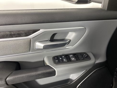 Used 2022 RAM 1500 Big Horn AWD/4WD image 14