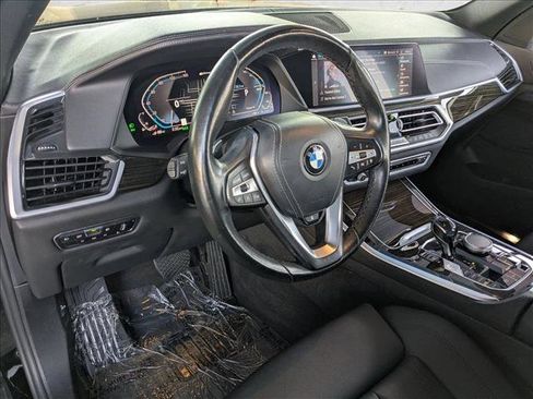 Used 2021 BMW X5 xDrive45e image 10