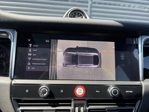 Certified 2025 Porsche Macan S AWD/4WD image 20