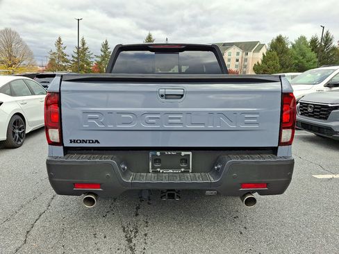 New 2026 Honda Ridgeline Black Edition image 5