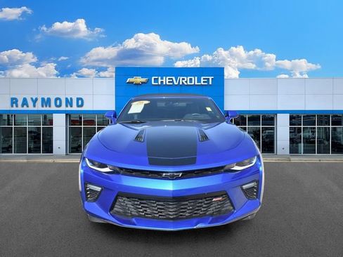 Used 2016 Chevrolet Camaro SS RWD image 8