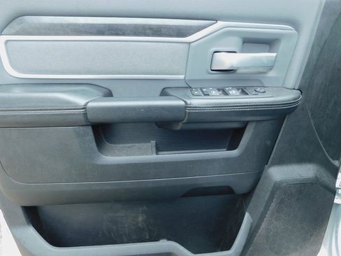 Used 2022 RAM 2500 Big Horn image 23