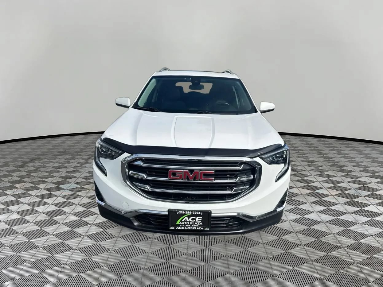 Used 2021 GMC Terrain SLT w/ Infotainment Package II AWD/4WD image 3