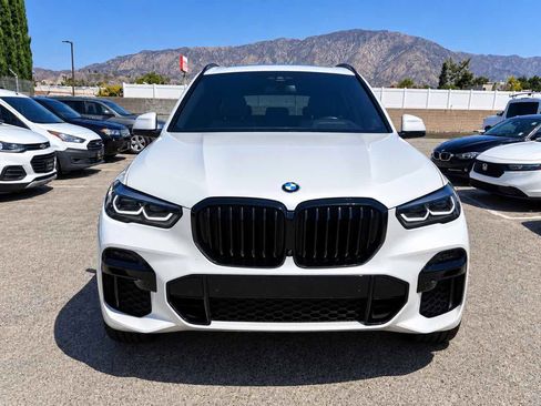 Used 2023 BMW X5 sDrive40i w/ M Sport Package RWD image 2