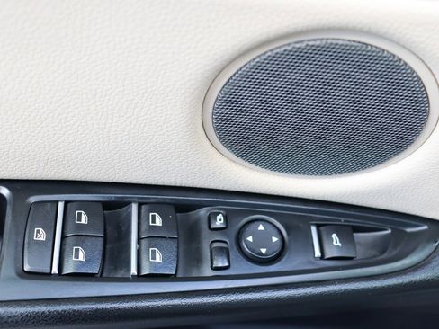 Used 2018 BMW X5 xDrive40e image 21