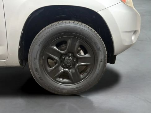 Used 2007 Toyota RAV4 2WD image 24