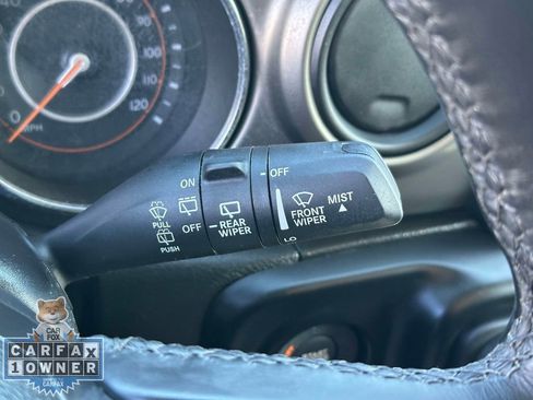 Used 2022 Jeep Wrangler Unlimited Sport AWD/4WD image 25