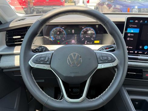 New 2026 Volkswagen Tiguan S image 6