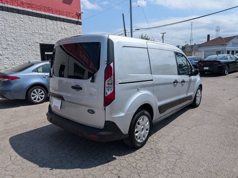 Used 2018 Ford Transit Connect XLT FWD image 6