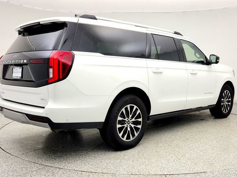 Used 2025 Ford Expedition Max Platinum image 5