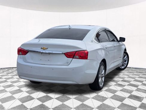 Used 2017 Chevrolet Impala LT w/ Convenience Package image 17