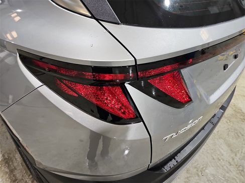 New 2026 Hyundai Tucson SE image 32