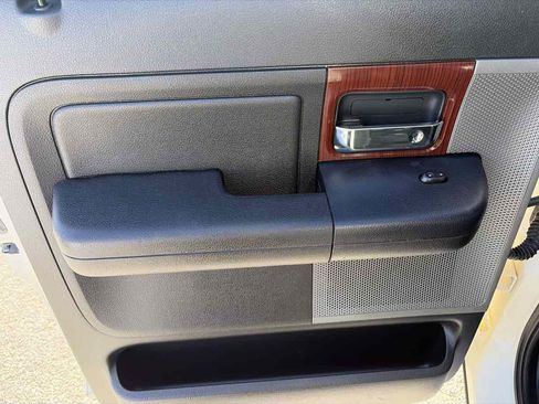 Used 2008 Ford F150 XLT RWD image 11