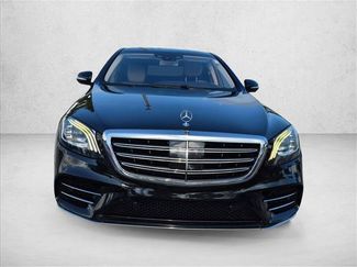 Used 2019 Mercedes-Benz S 560 Sedan video 2