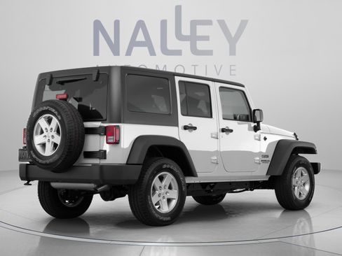 Used 2016 Jeep Wrangler Unlimited Sport w/ Quick Order Package 24S AWD/4WD image 3