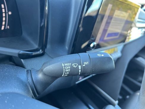 Used 2025 Toyota Camry LE image 10