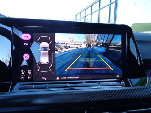 Used 2024 Volkswagen Golf R 2.0T Manual image 14