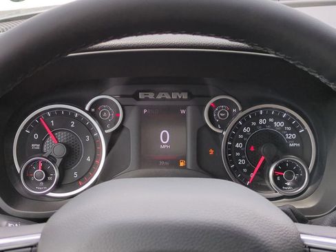 New 2026 RAM 2500 Big Horn AWD/4WD image 26