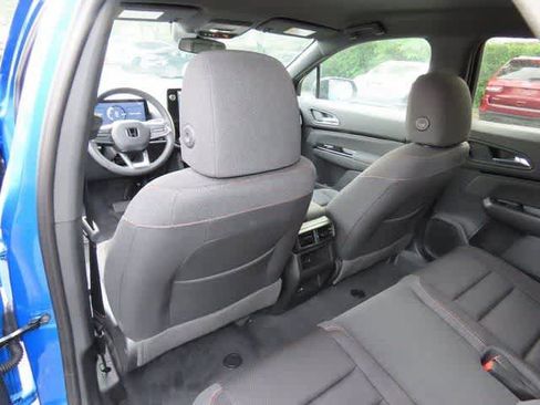 New 2026 Honda Prologue EX image 14