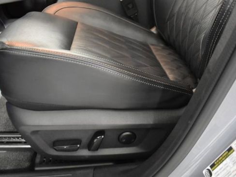 Certified 2023 Nissan Rogue Platinum w/ Platinum Premium Package image 12