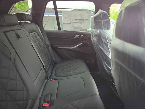 New 2026 BMW X5 xDrive40i w/ M Sport Package AWD/4WD image 13