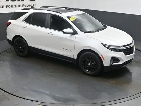 Used 2023 Chevrolet Equinox LT FWD image 37