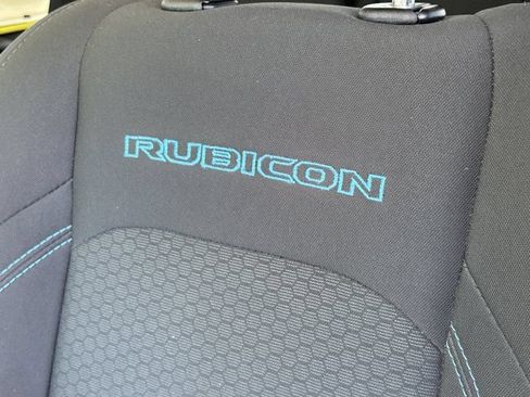 Used 2023 Jeep Wrangler Unlimited Rubicon 4xe w/ Cold Weather Group AWD/4WD image 25