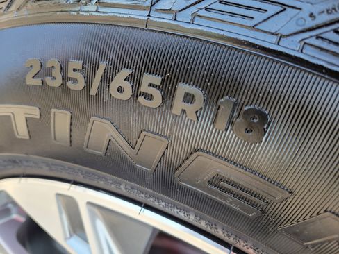 Used 2026 Chevrolet Blazer LT image 37