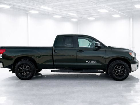 Used 2012 Toyota Tundra 4x4 Double Cab w/ Tow Pkg image 4