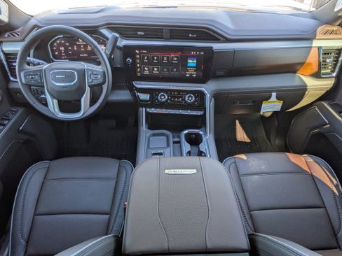 New 2026 GMC Sierra 3500 Denali w/ Denali Reserve Package image 14