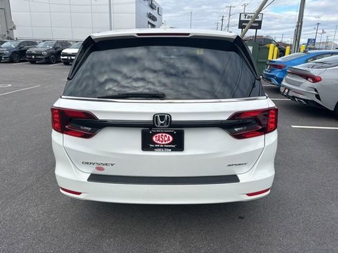 Used 2023 Honda Odyssey Sport image 7