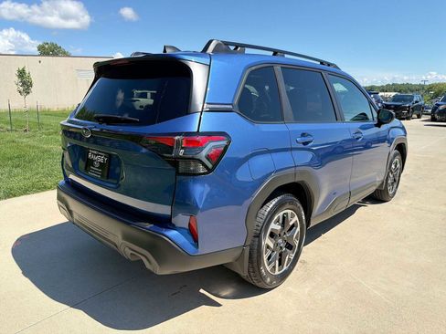 Certified 2026 Subaru Forester Premium w/ Base/Premium Package AWD/4WD image 6