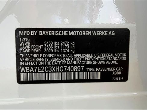 Used 2017 BMW 740i RWD image 33