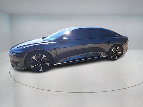 Used 2023 Lucid Air Pure image 7