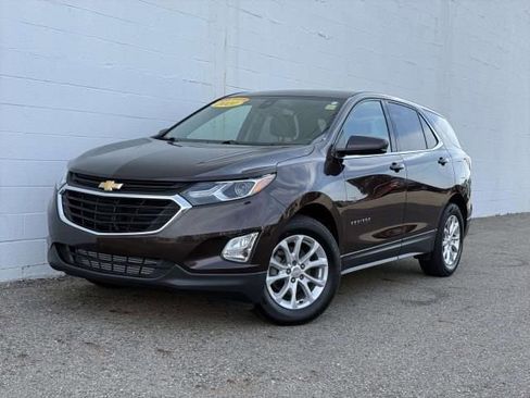Used 2020 Chevrolet Equinox LT w/ Driver Convenience Package FWD image 1