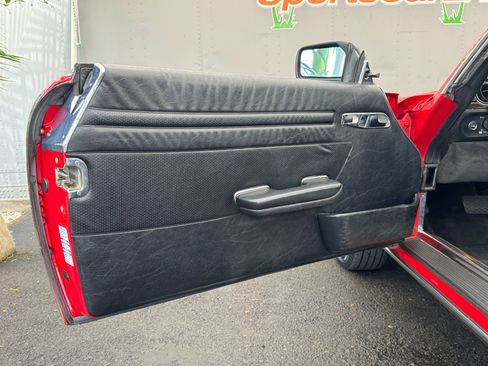 Used 1987 Mercedes-Benz 560 SL image 35