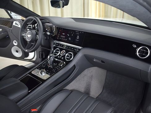 New 2026 Bentley Continental GT image 23