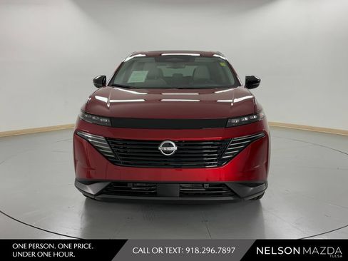 Used 2025 Nissan Murano SL AWD/4WD image 2