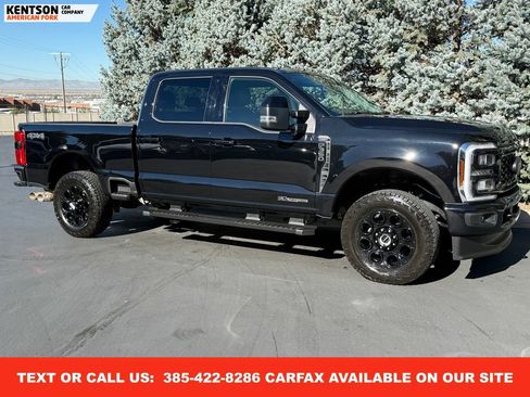 Used 2025 Ford F350 Lariat w/ Black Appearance Package image 12