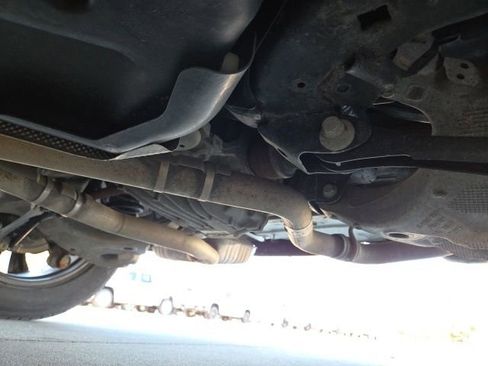 Used 2021 Ford Explorer Limited w/ Equipment Group 301A AWD/4WD image 88