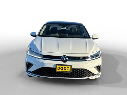 New 2026 Volkswagen Jetta SE FWD image 8