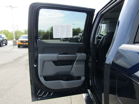 Used 2022 Ford F150 Lariat w/ Equipment Group 502A High AWD/4WD image 41