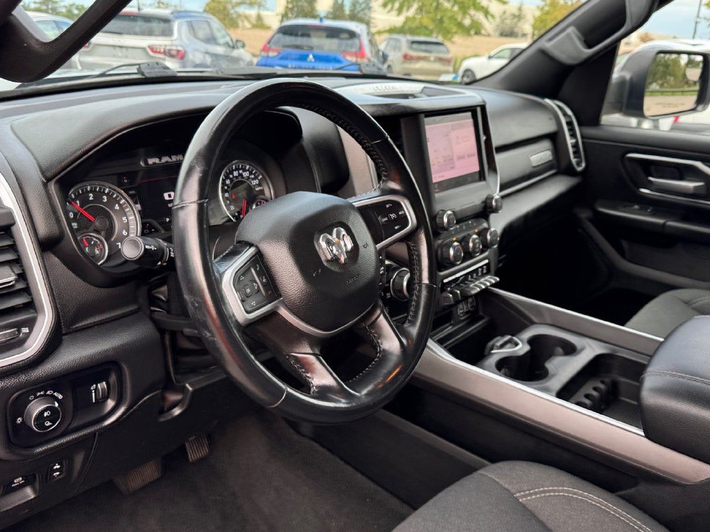 Used 2022 RAM 1500 Big Horn AWD/4WD image 15