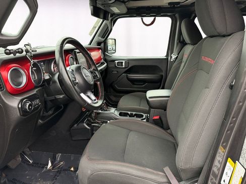 Used 2018 Jeep Wrangler Unlimited Rubicon image 9