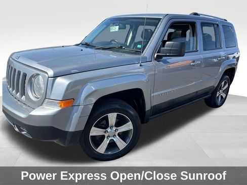 Used 2016 Jeep Patriot High Altitude AWD/4WD image 8
