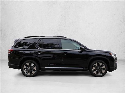 New 2026 Honda Pilot Touring image 4