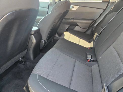 Used 2023 Kia Forte LXS FWD image 16