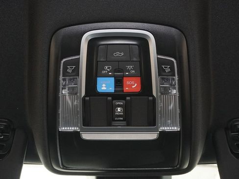 Used 2025 RAM 1500 Lone Star image 21