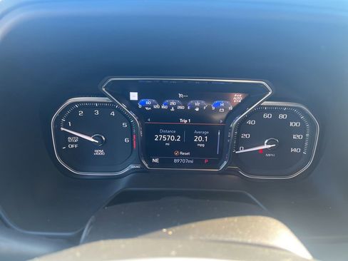 Used 2021 GMC Yukon SLT w/ SLT Premium Package image 47